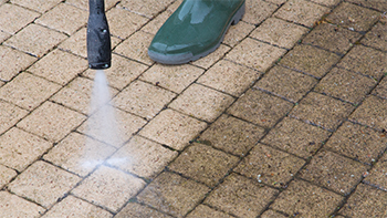 GreenMan Property Services | Pressure Cleaning Mackay