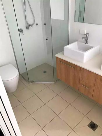 GreenMan Property Services - Bond Cleaning Mackay - Pristine Bathroom